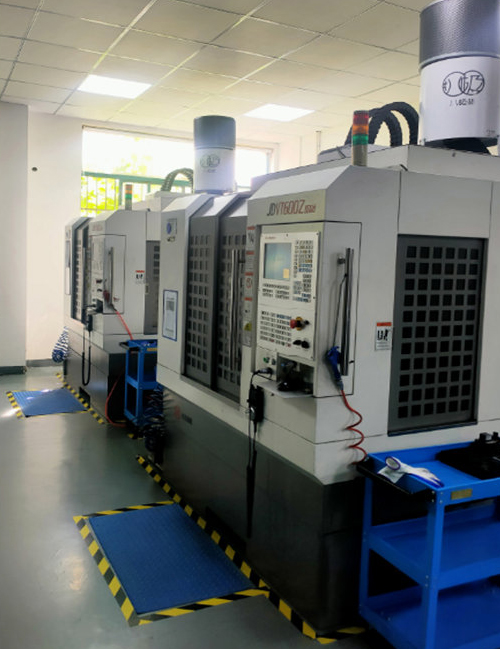 北京精雕石墨机